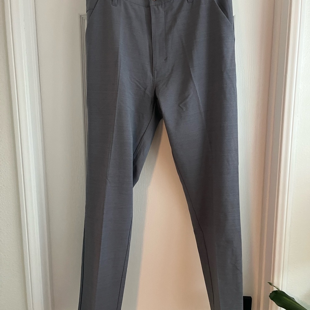 Men's 34 BYLT NWOT Heather Gray Golf Casual Slim Pants Slacks